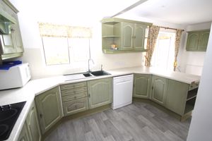 Kitchen- click for photo gallery